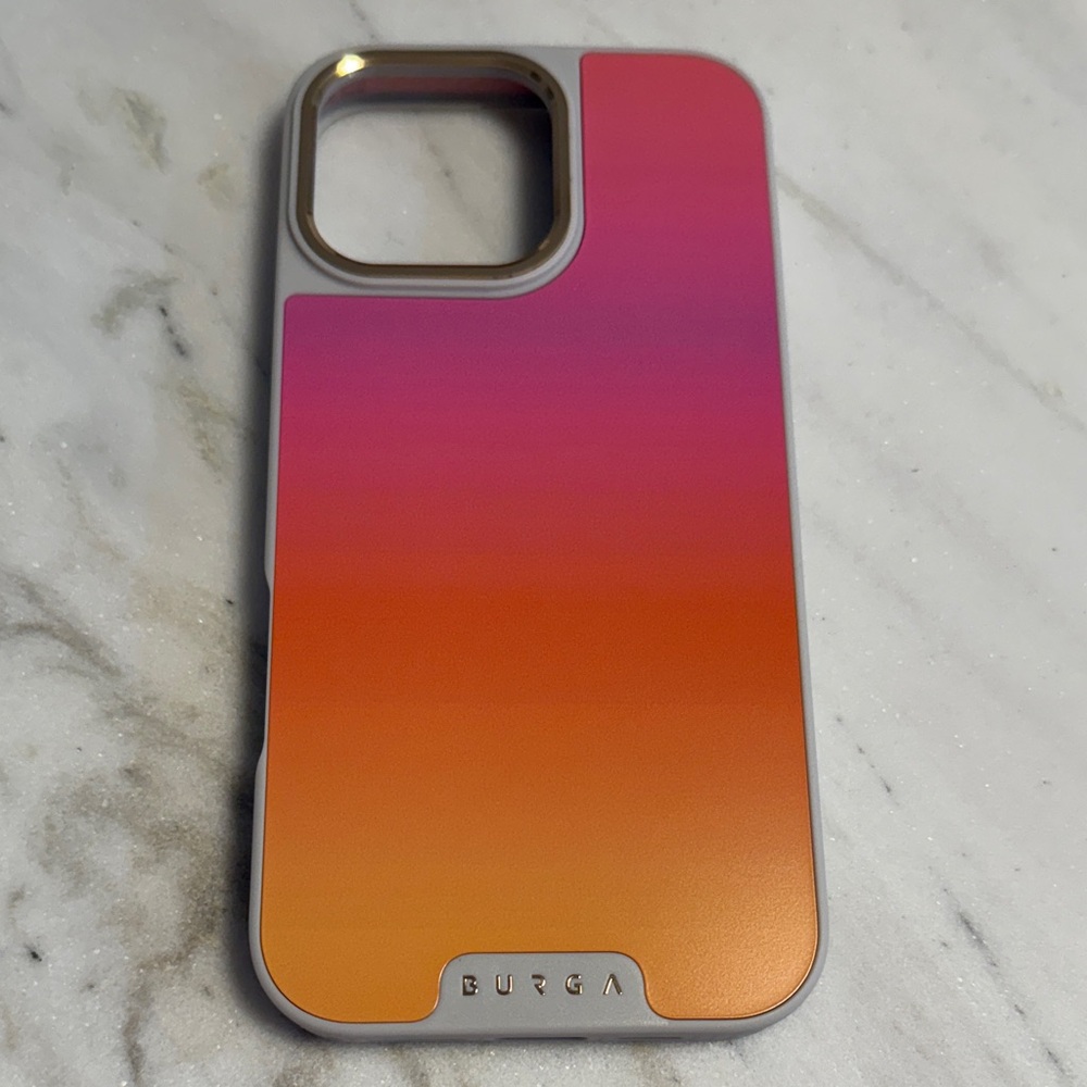 Gradient Phone Case - Pink and Orange
I phone 16 Pro Max